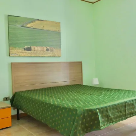 Isa-holiday Homes In From 400 To 900 M From The Beach, 6 Beds With Private Outdoor Area Marina Di Bibbona
